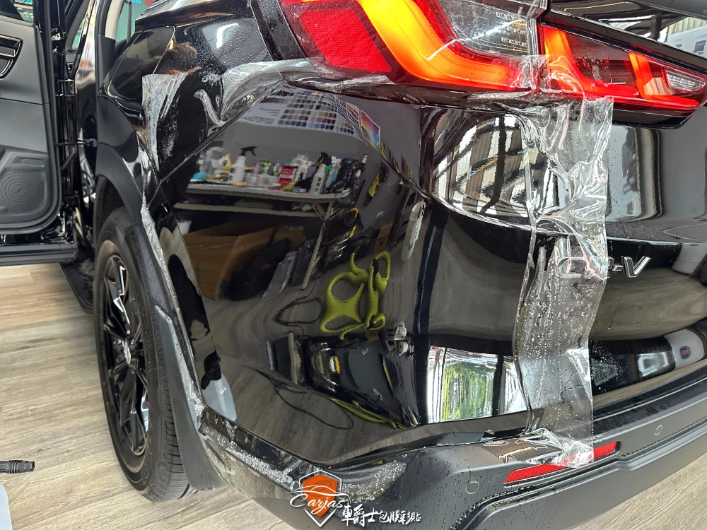 HONDA CR-V 全車漆面TPU自體修復透明犀牛皮保護膜、大燈燻黑改色包膜