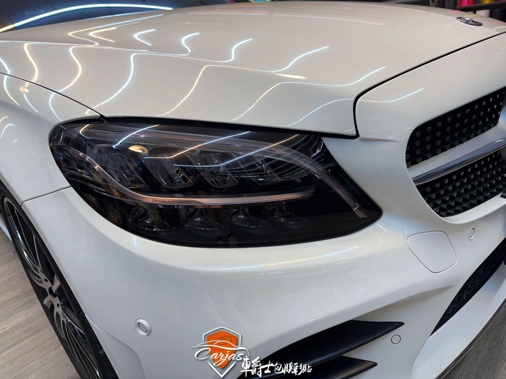 BENZ C300 大燈淺黑、尾燈深黑燻黑自體修復犀牛皮保護包膜