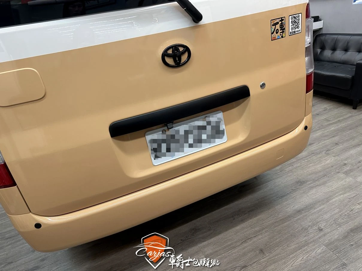 TOYOTA TOWN ACE 磚星球企業形象車體廣告車身彩貼