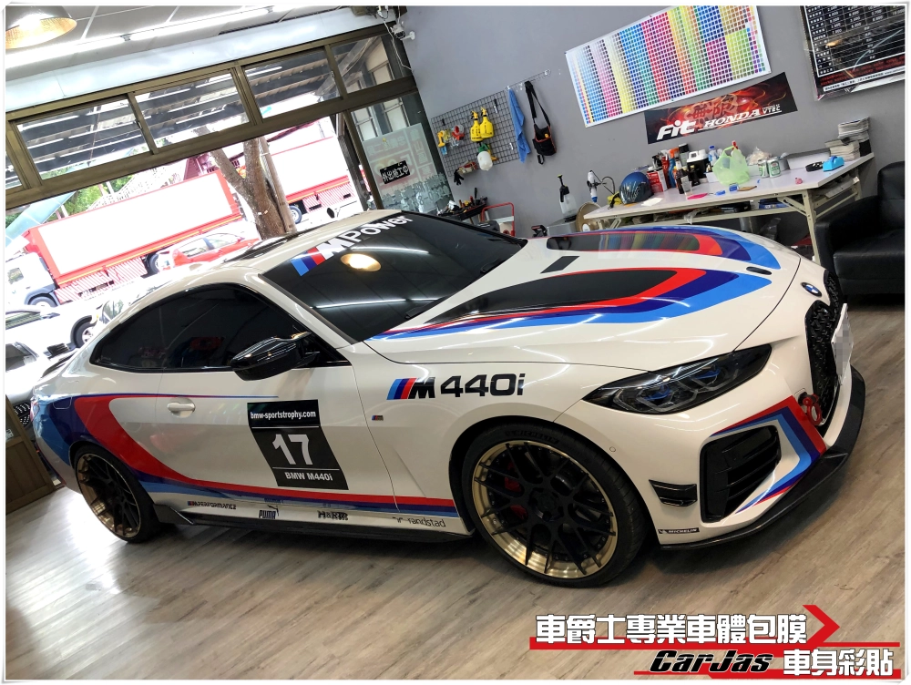 車身彩貼