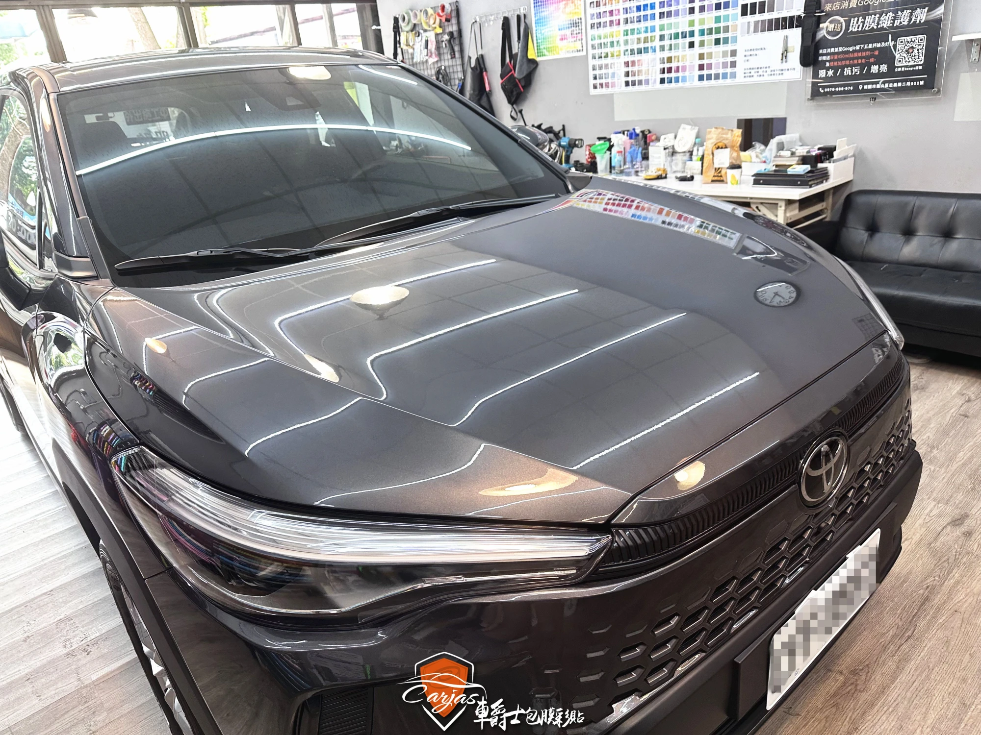 TOYOTA COROLLA CROSS 引擎蓋、大燈、前葉子板及後視鏡 TPU自體修復透明犀牛皮保護膜&車身鍍膜