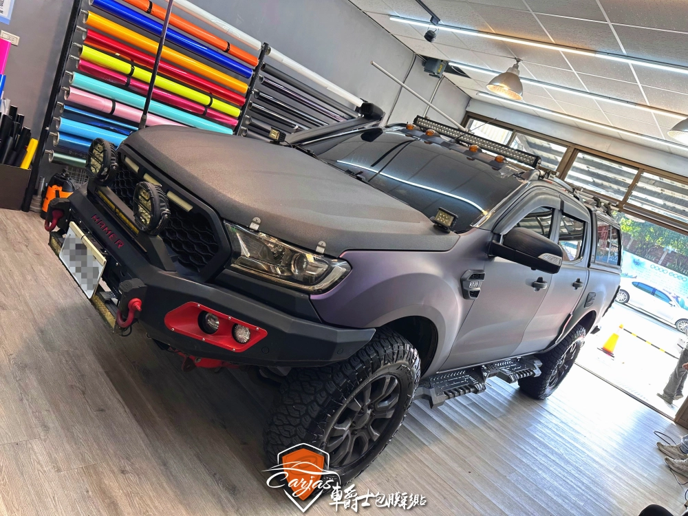 FORD RANGER 皮卡 消光黑幻紫改色包膜