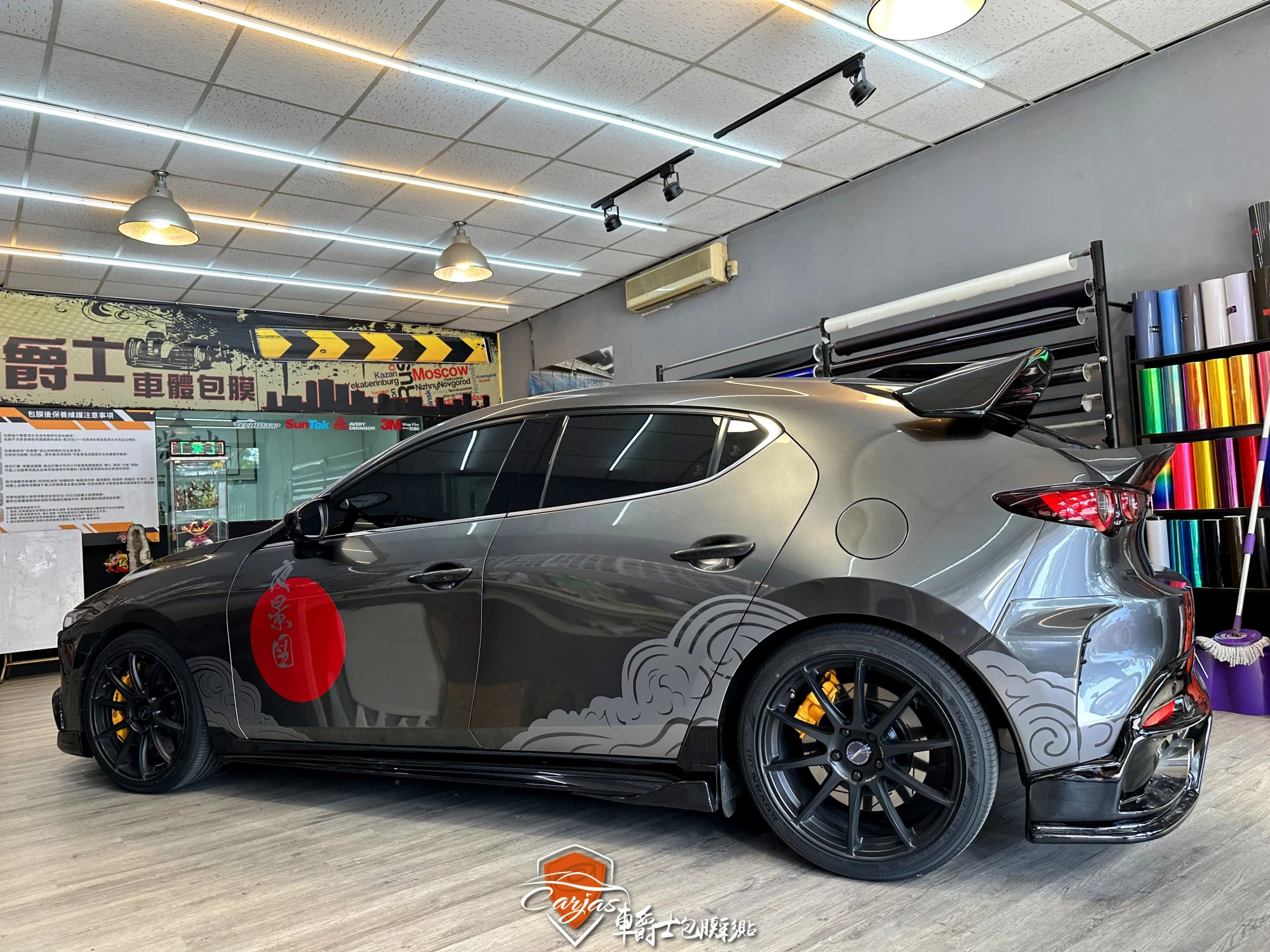 EW MAZDA3 客製化日式浮世繪塗裝車身彩貼