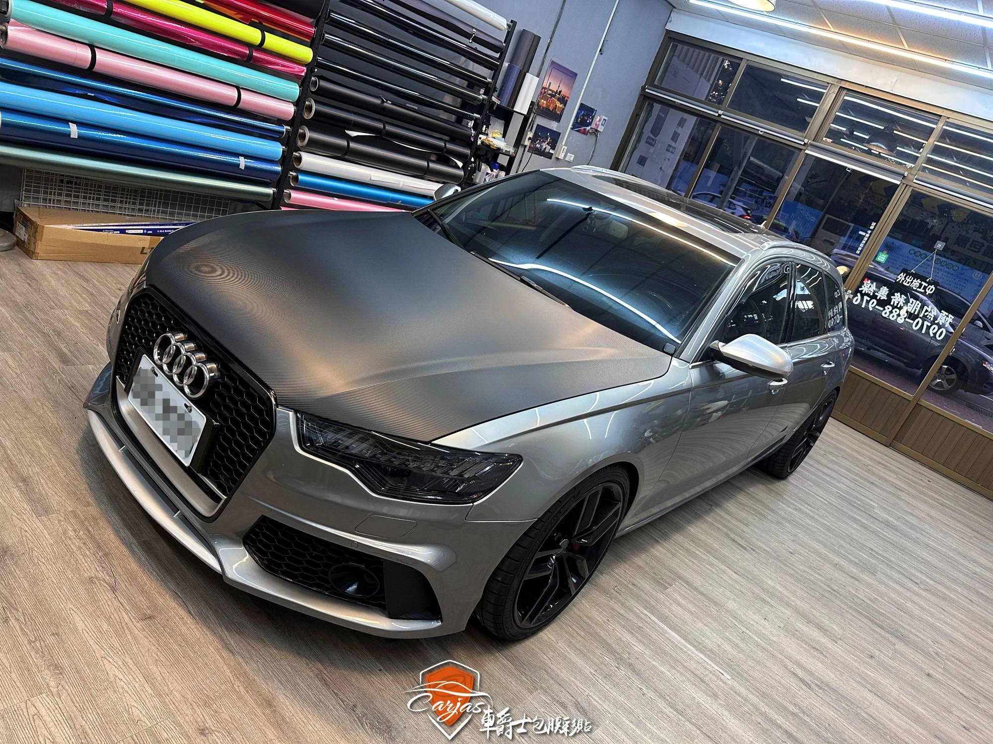 AUDI A6 引擎蓋、前保飾蓋3D黑卡夢改色包膜