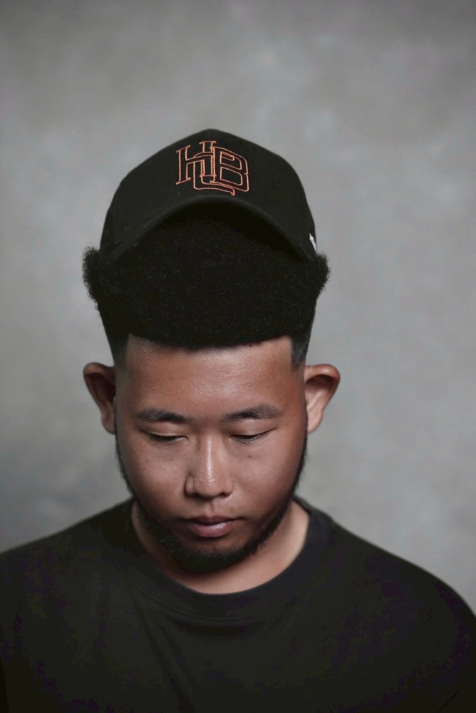 黑人燙| 彰化美式燙髮