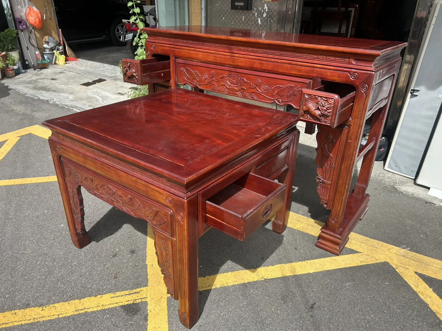 花梨木神桌 附桌面玻璃＄12500