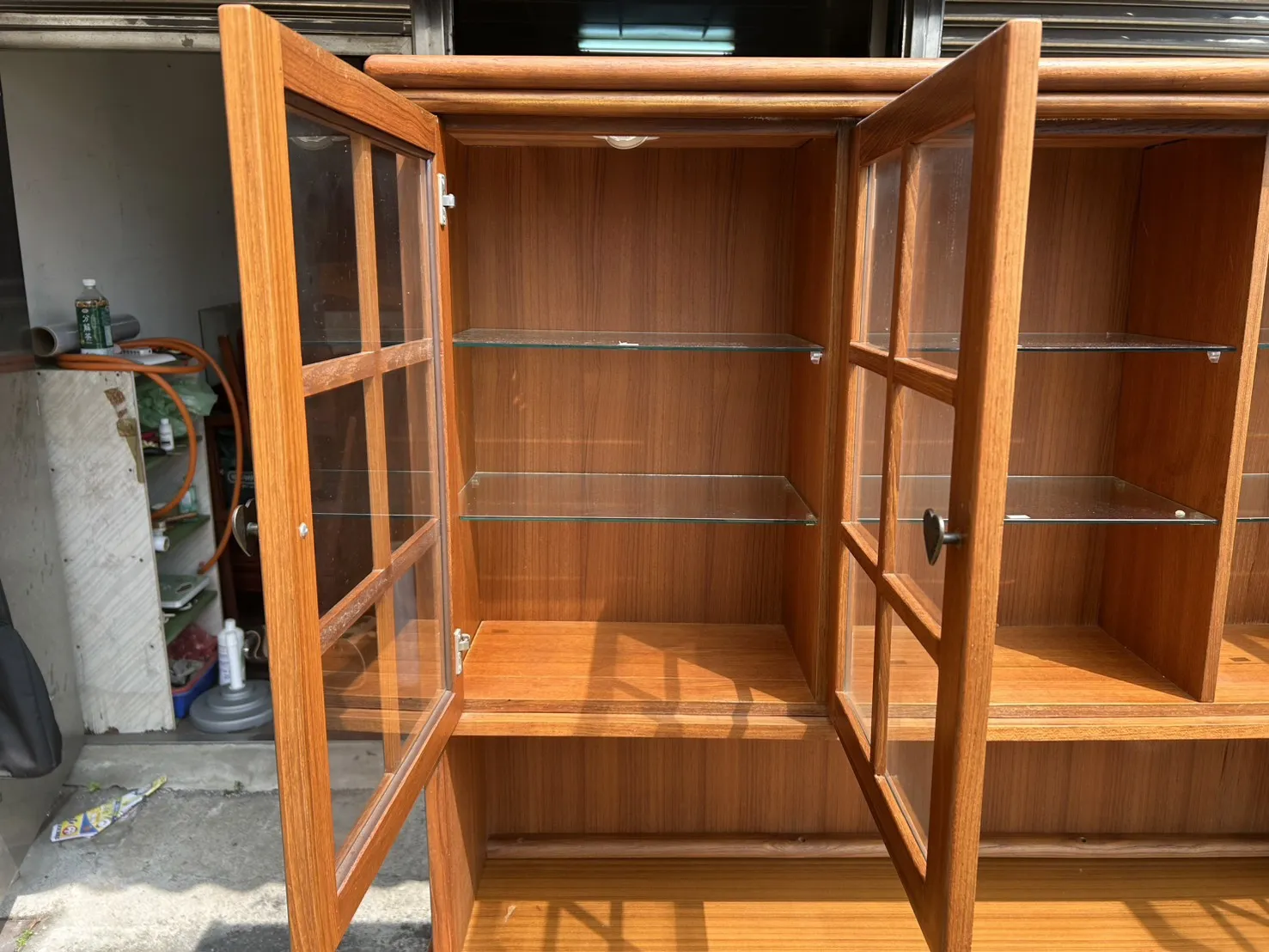 詩肯柚木餐櫃＄13800