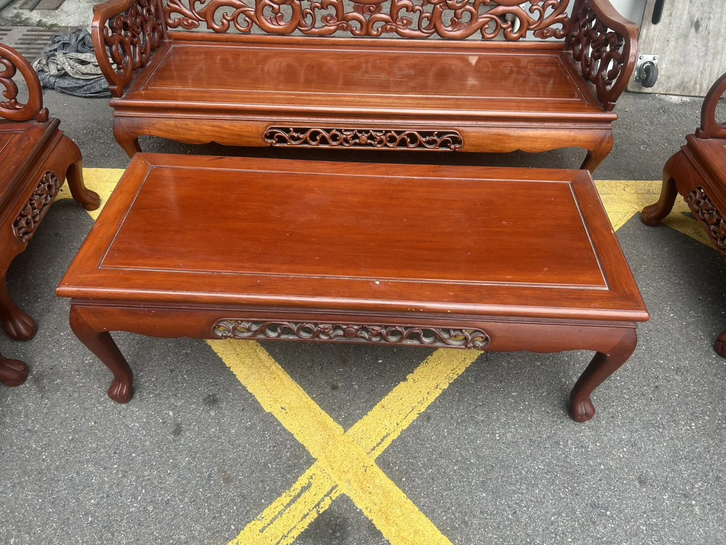 花梨木龍椅 六件組＄28000