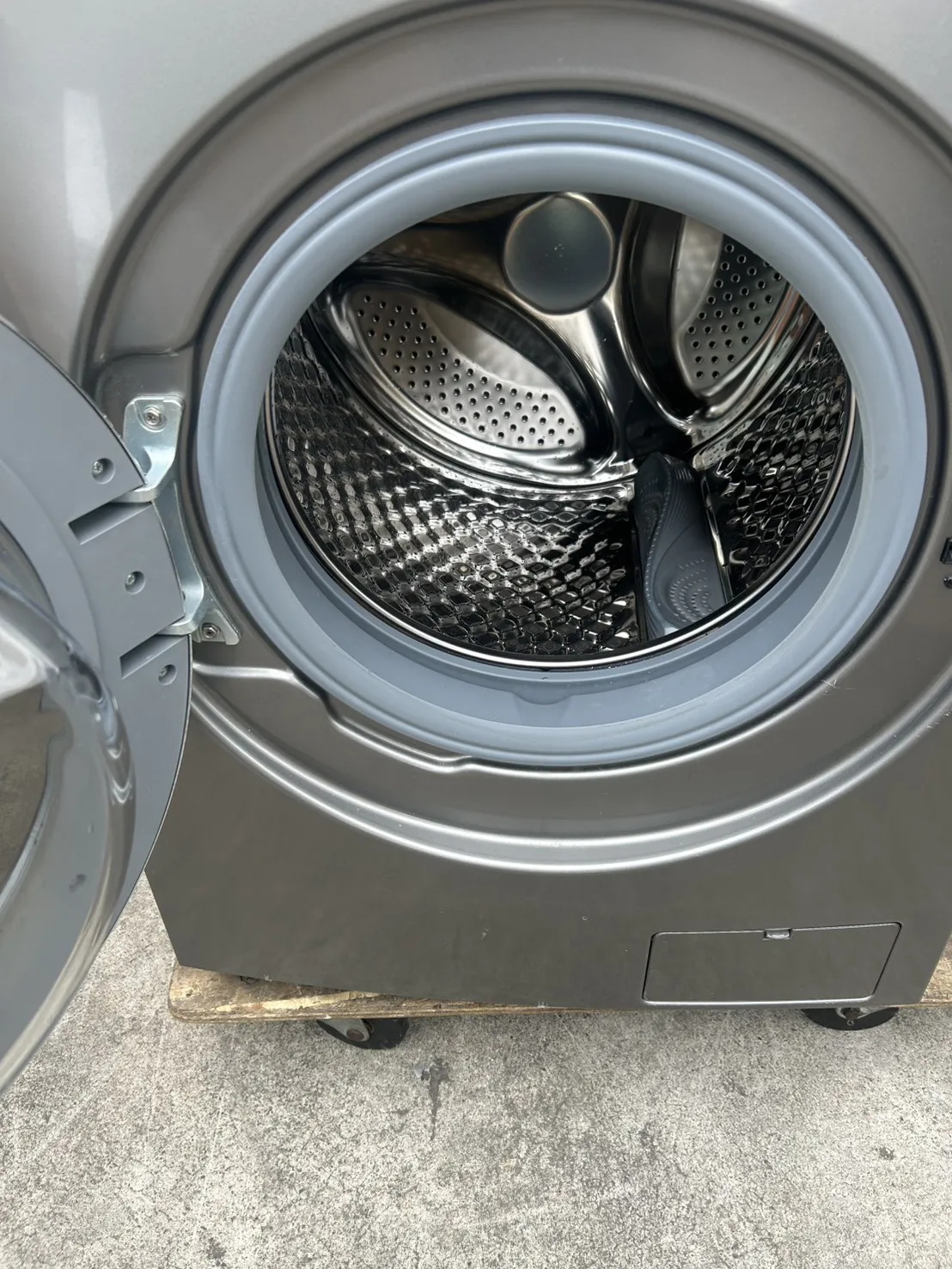 國際牌變頻滾筒洗脫烘洗衣機 洗衣12/烘衣8公斤＄10800