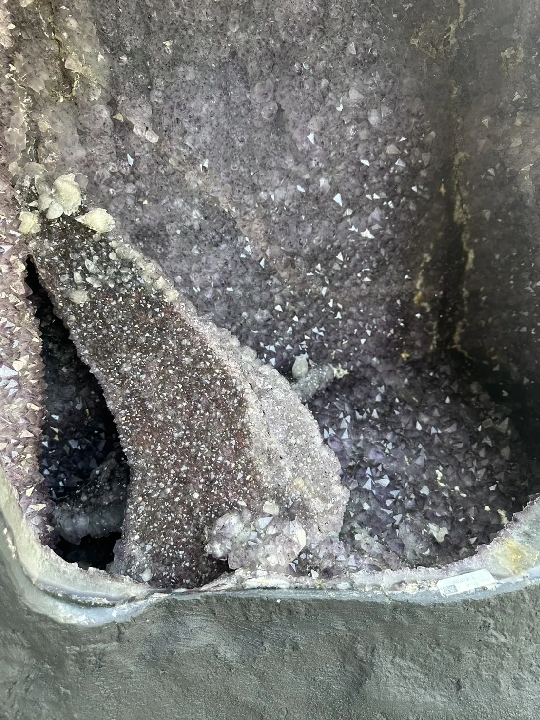 烏拉圭紫晶洞＄88000