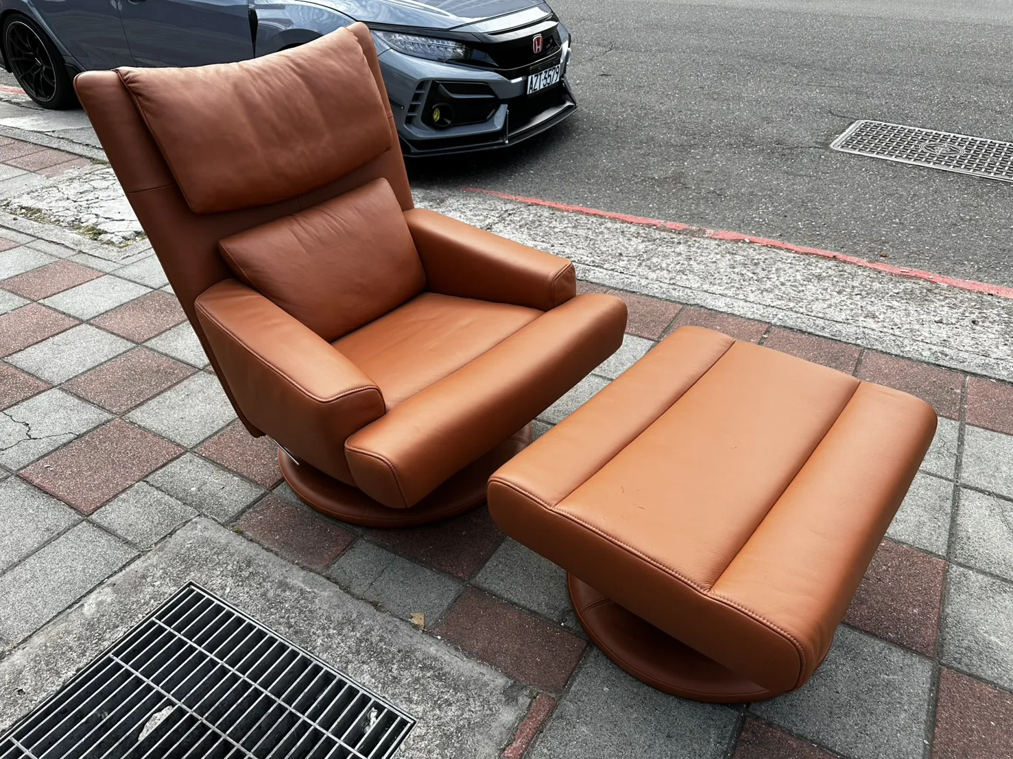 nappa牛皮單人沙發休閒椅＄12800