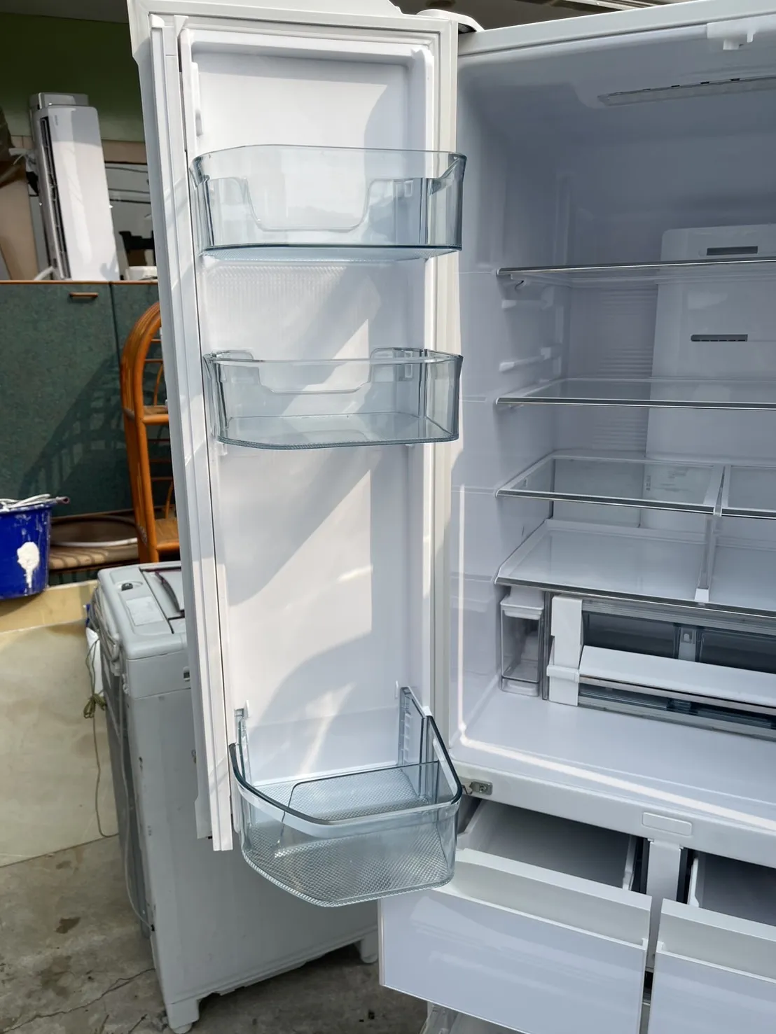 日立 | 六門冰箱 | 高182cm寬65cm深70cm | 型號 : R-HW540RJ