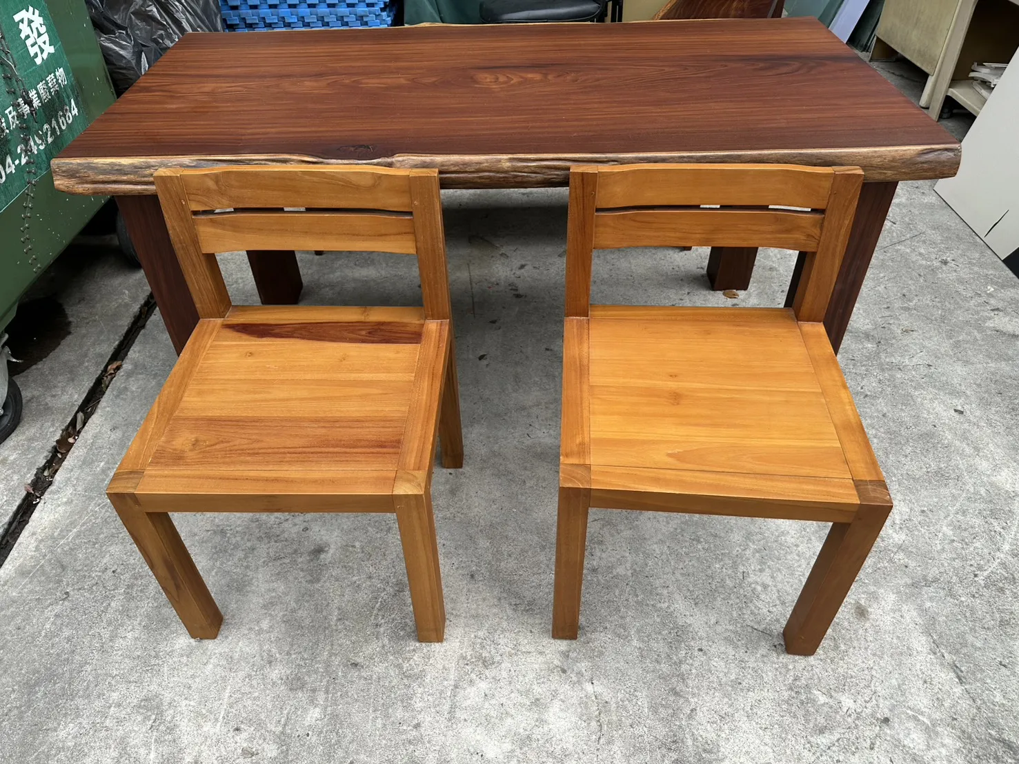 原木餐桌椅＄16800