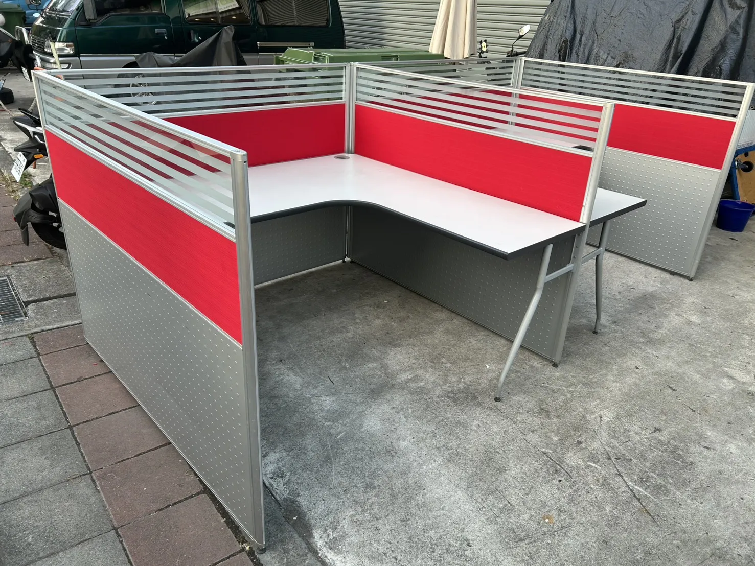 大型雙人OA辦公桌＄4500