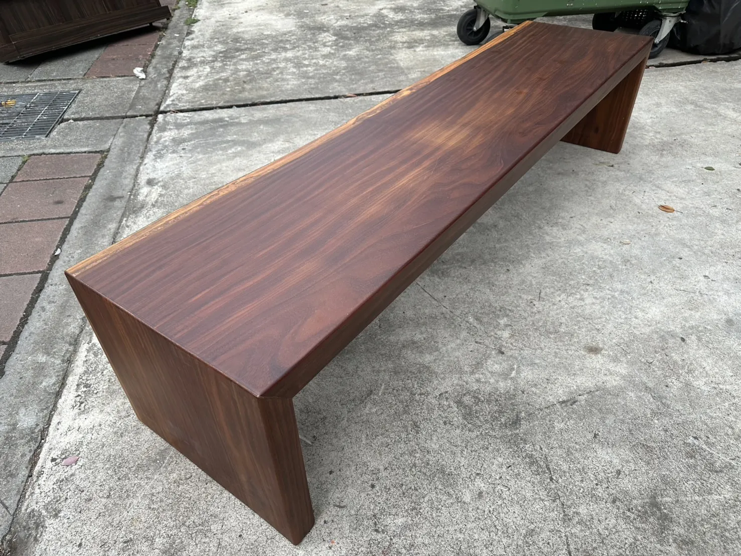 原木電視櫃＄13800