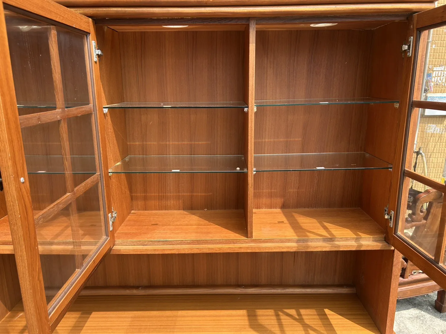 詩肯柚木餐櫃＄13800