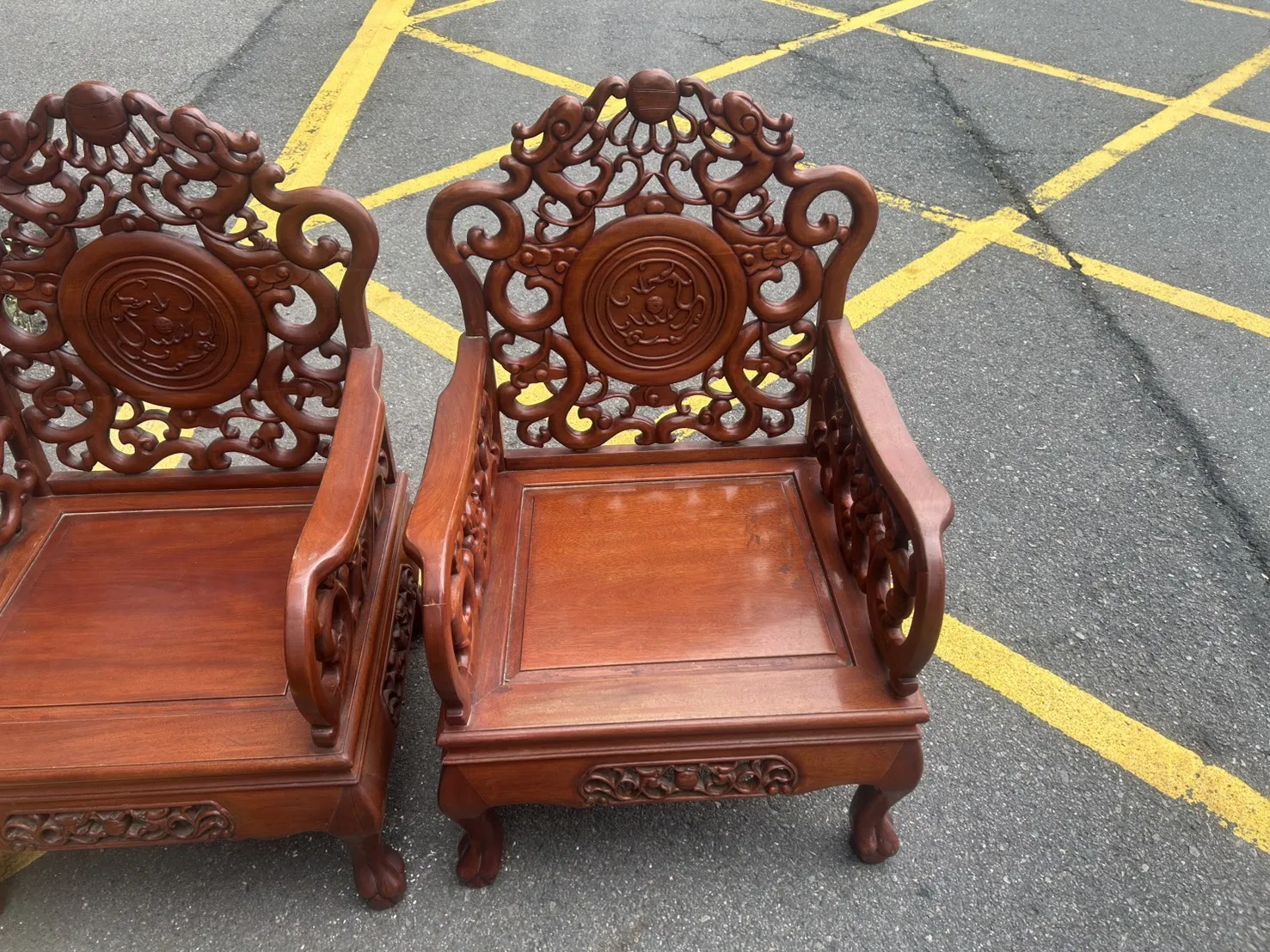 花梨木龍椅 六件組＄28000