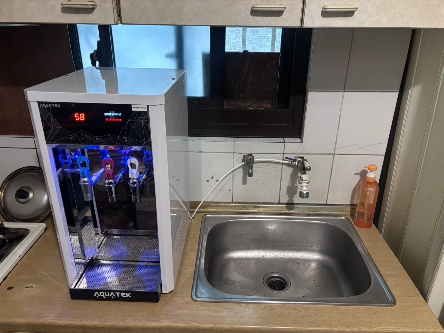 桌上飲水機安裝