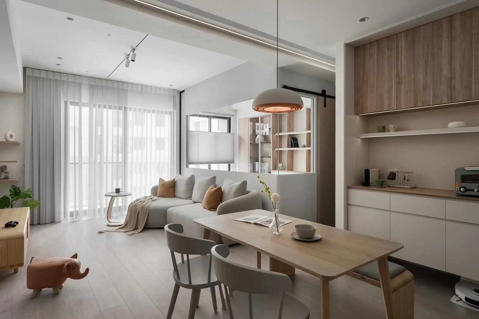 穿越簾(直立柔紗簾)