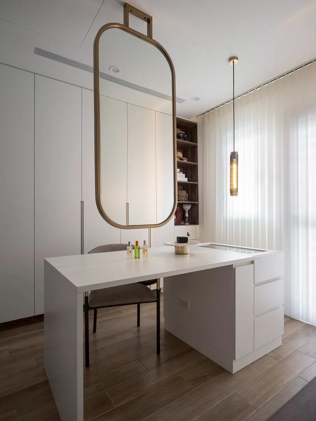 穿越簾(直立柔紗簾)