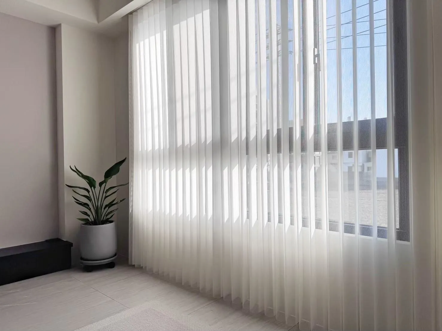 穿越簾(直立柔紗簾)