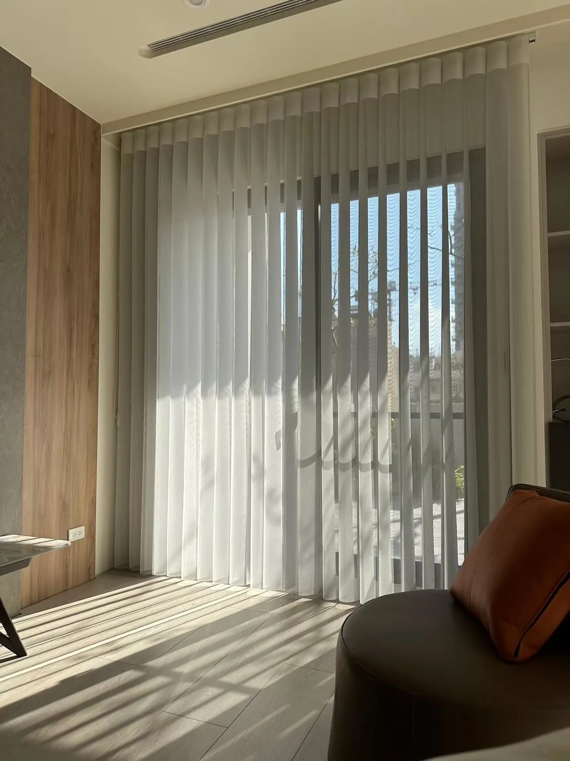 穿越簾(直立柔紗簾)