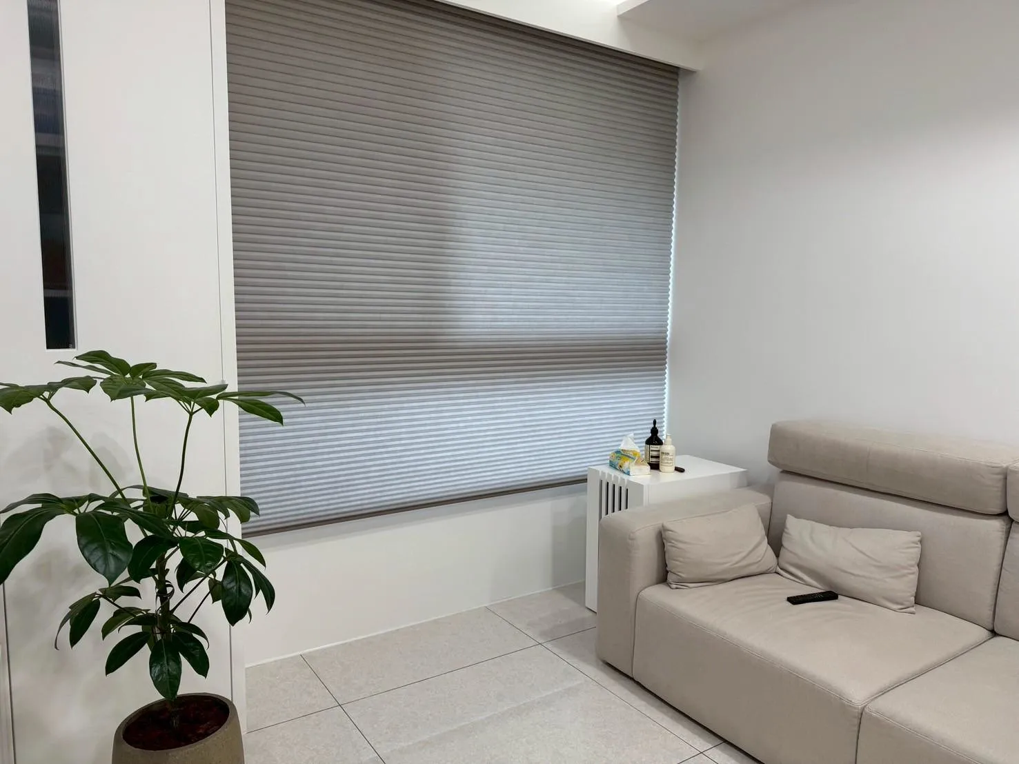HUNTER DOUGLAS（亨特道格拉斯）