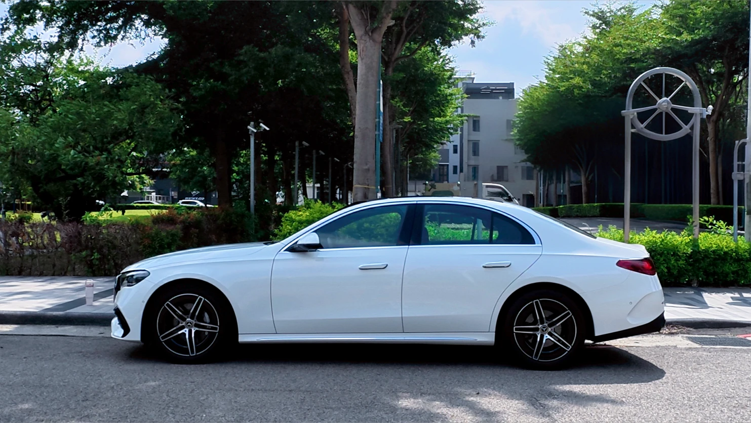 2024 M-Benz E300 4MATIC (W214) #2735 