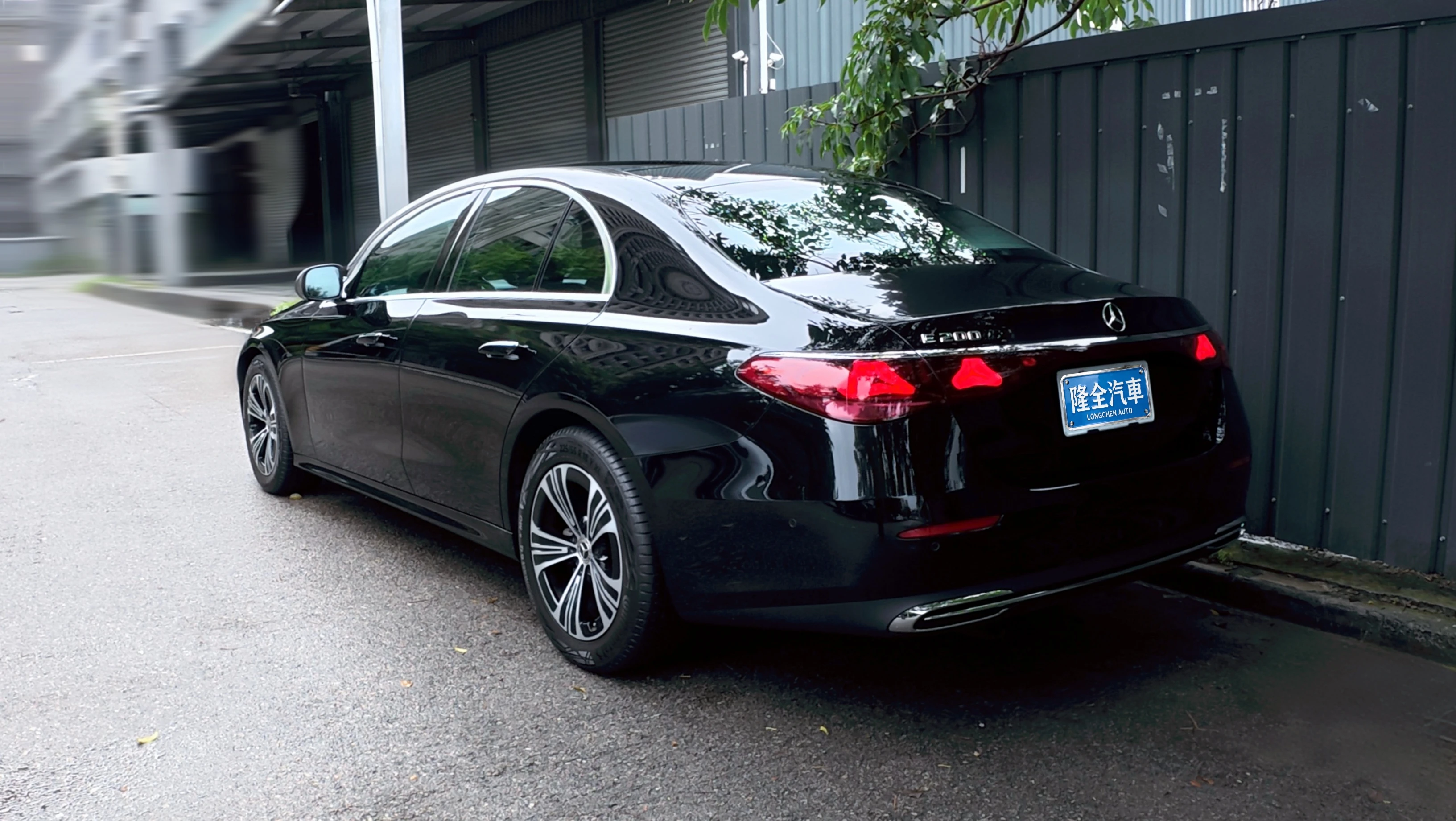 2025 M-Benz E200 Luxury (W214)#3425