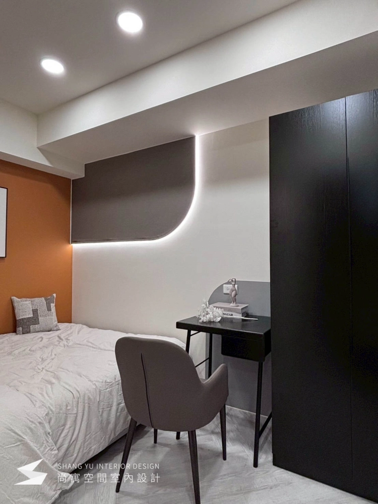 龍濱路219巷9號5+6樓5C