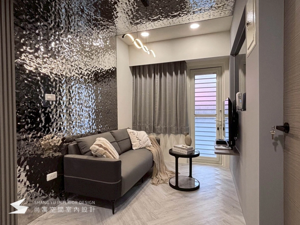 龍濱路219巷9號5+6樓5C