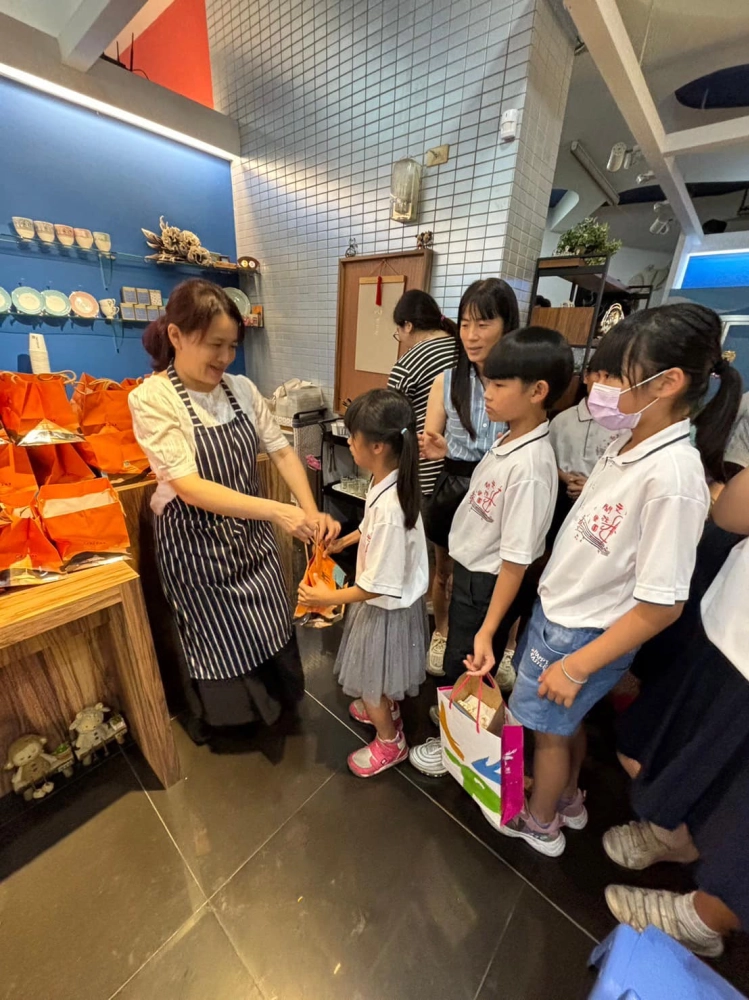 文開國小弦樂團