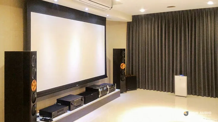 KEF Reference