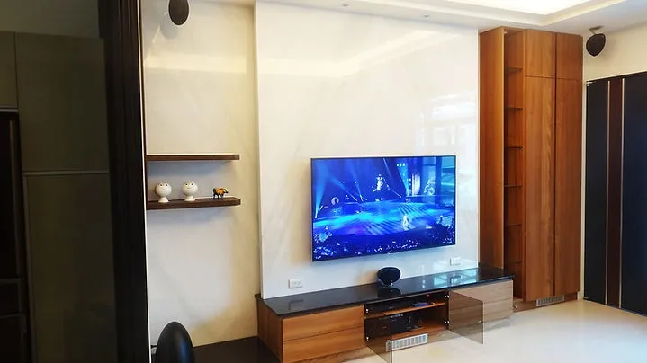 KEF E305