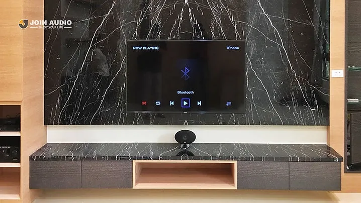 KEF E305