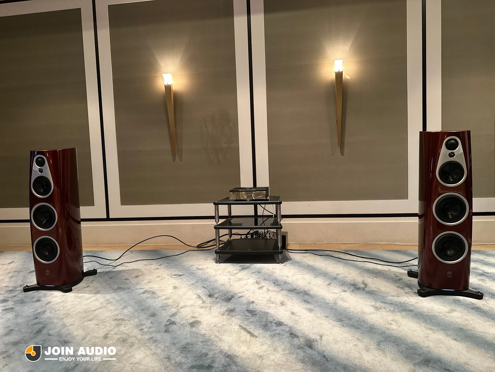 2024 LINN 360 Exakt Integrated