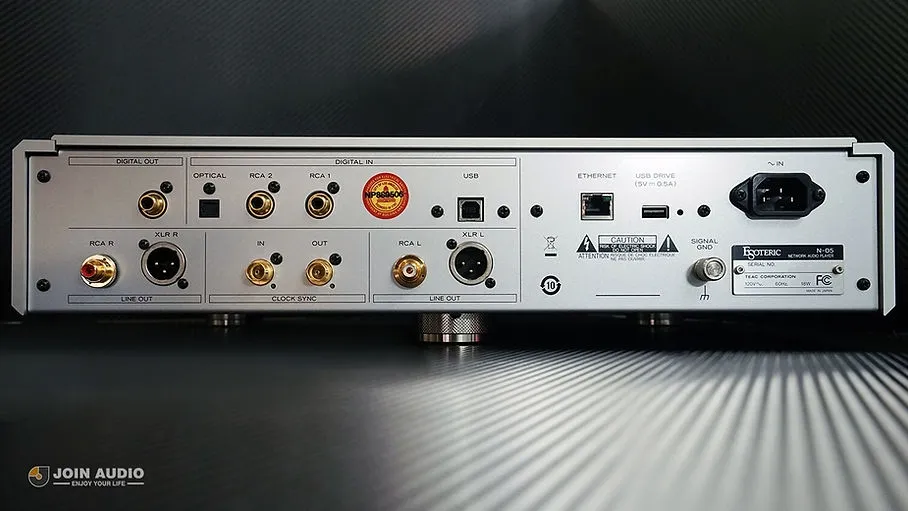日本 Esoteric N-05 網路串流播放器.採用旗艦 Grandioso D/A.