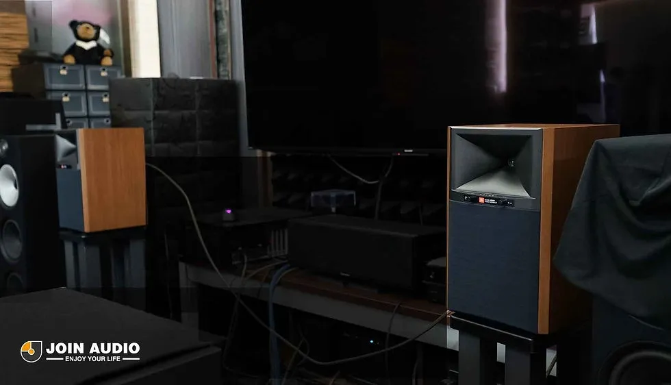 美國 JBL 4305P