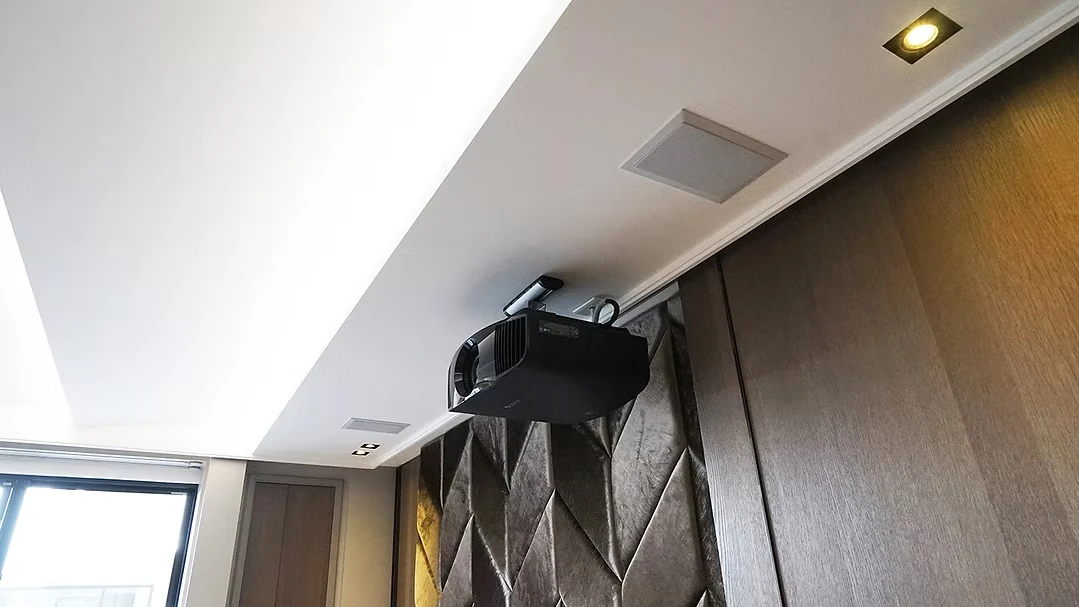 日本 SONY 投影