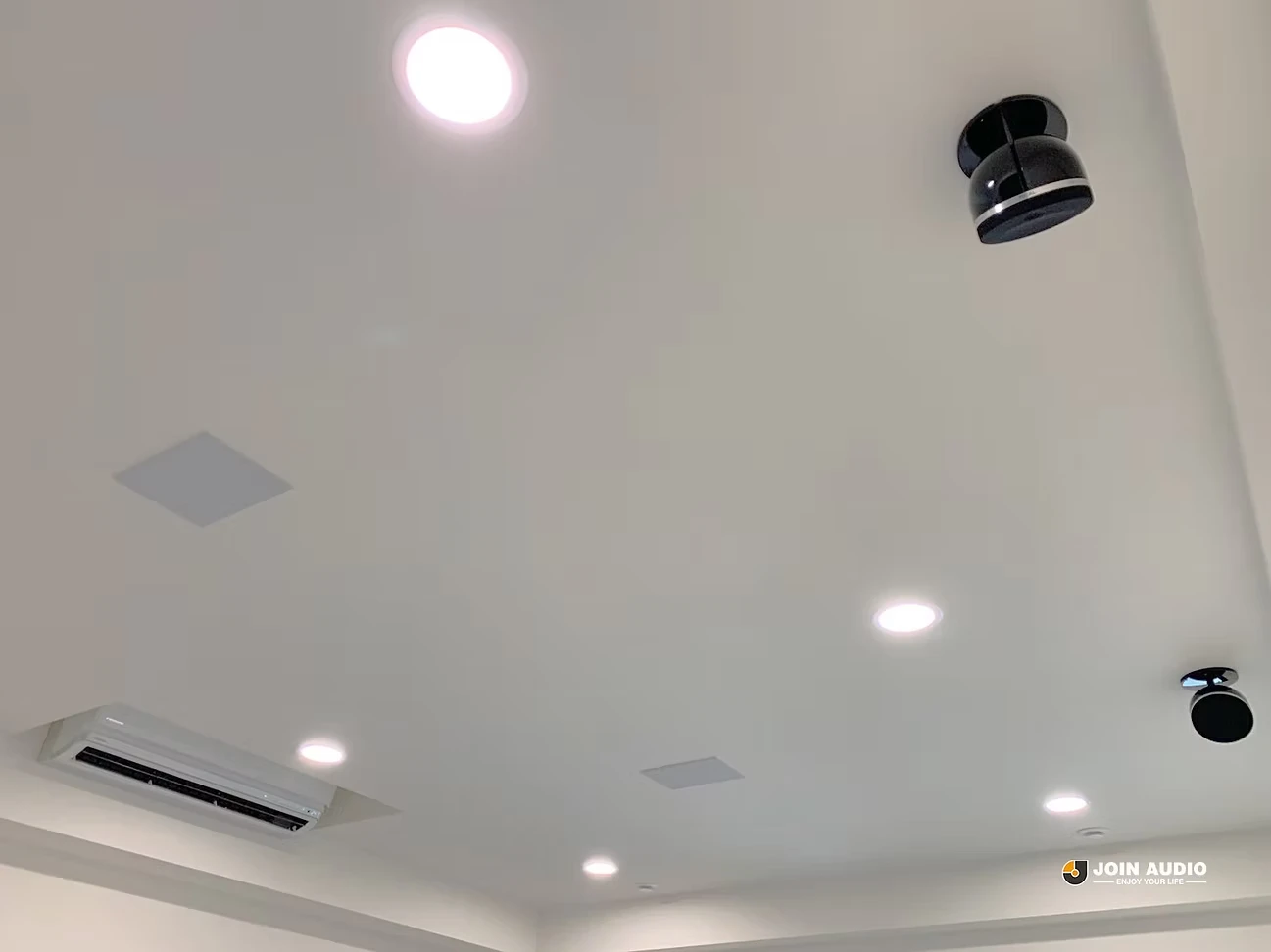 Dali Opticon8