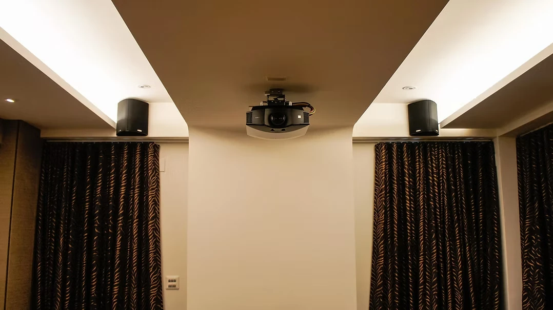 日本 SONY 投影