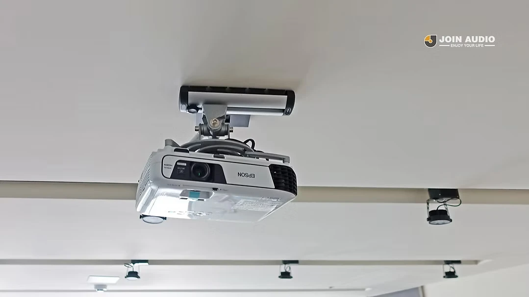 日本 EPSON 投影
