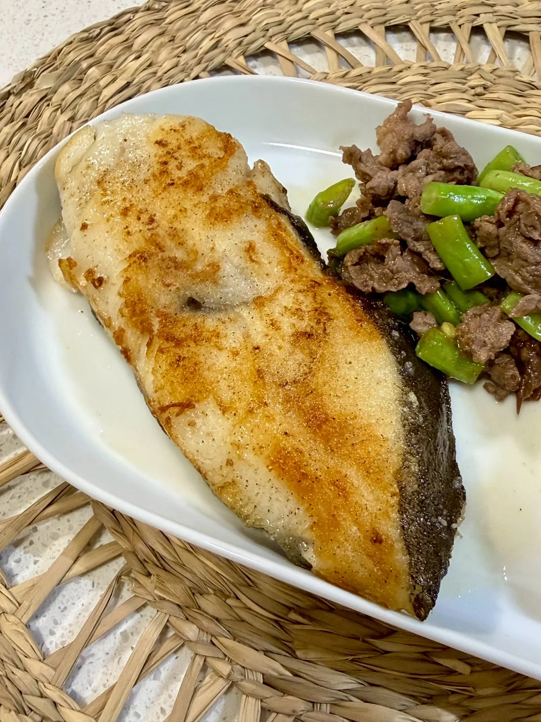 鮮嫩鱈魚-大比目魚切片