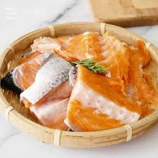 鮭魚骨(時價)