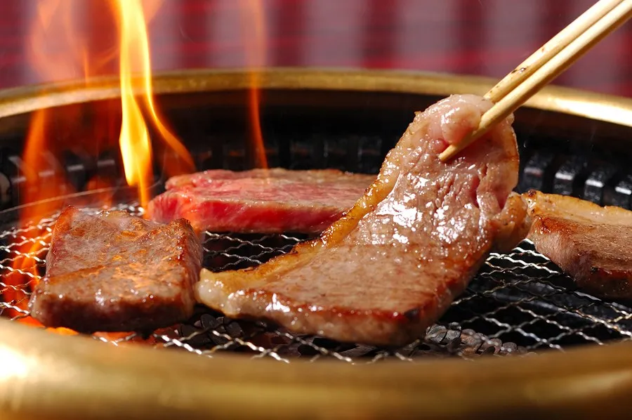 日本A5和牛背肩極霜降-燒肉片