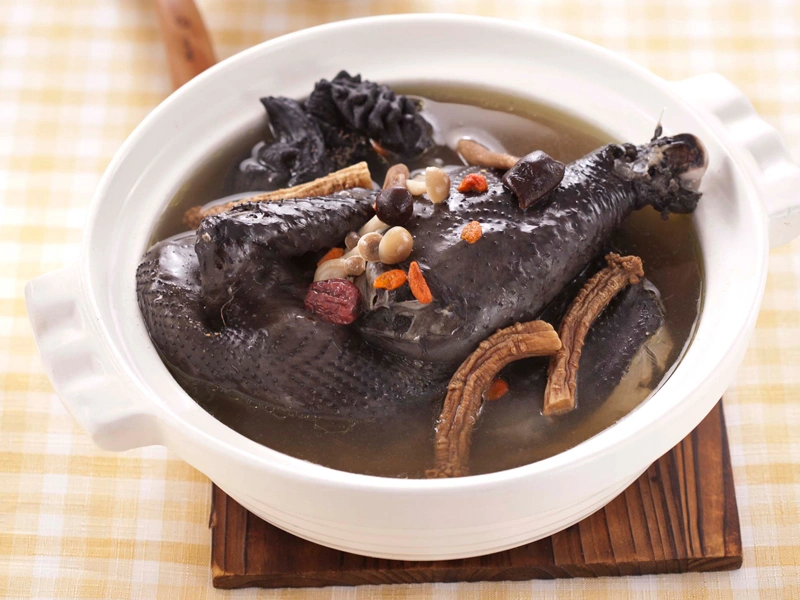 烏骨雞湯( 品牌洽詢時價)