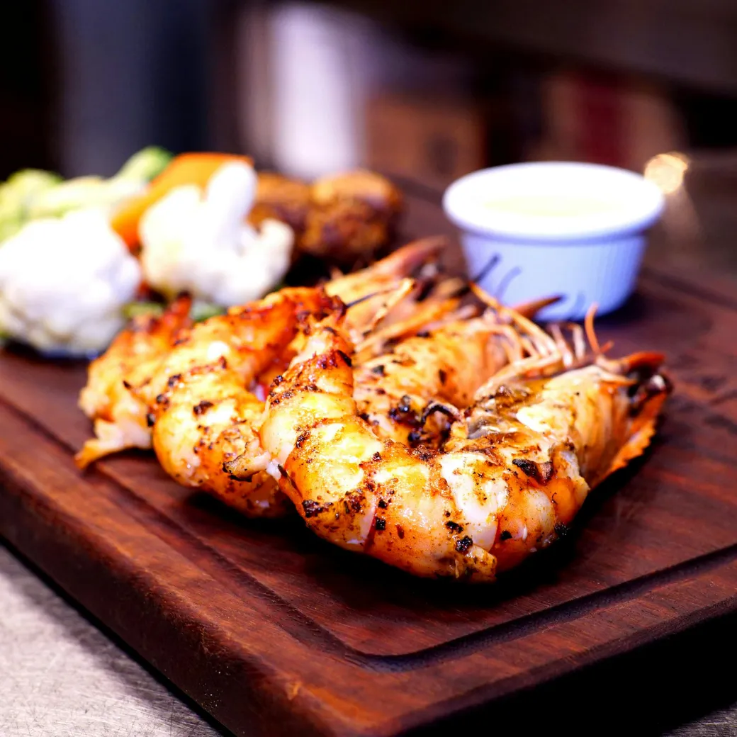 霸王大草蝦 8P 每盒300克 每隻肥大又鮮甜 頂級享受