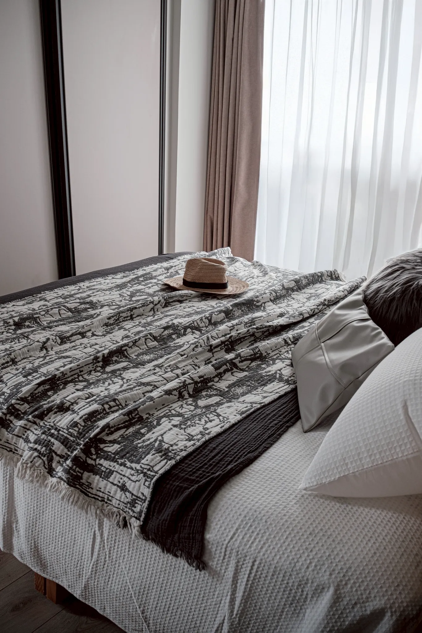 柔霧光影 · 都會靜謐