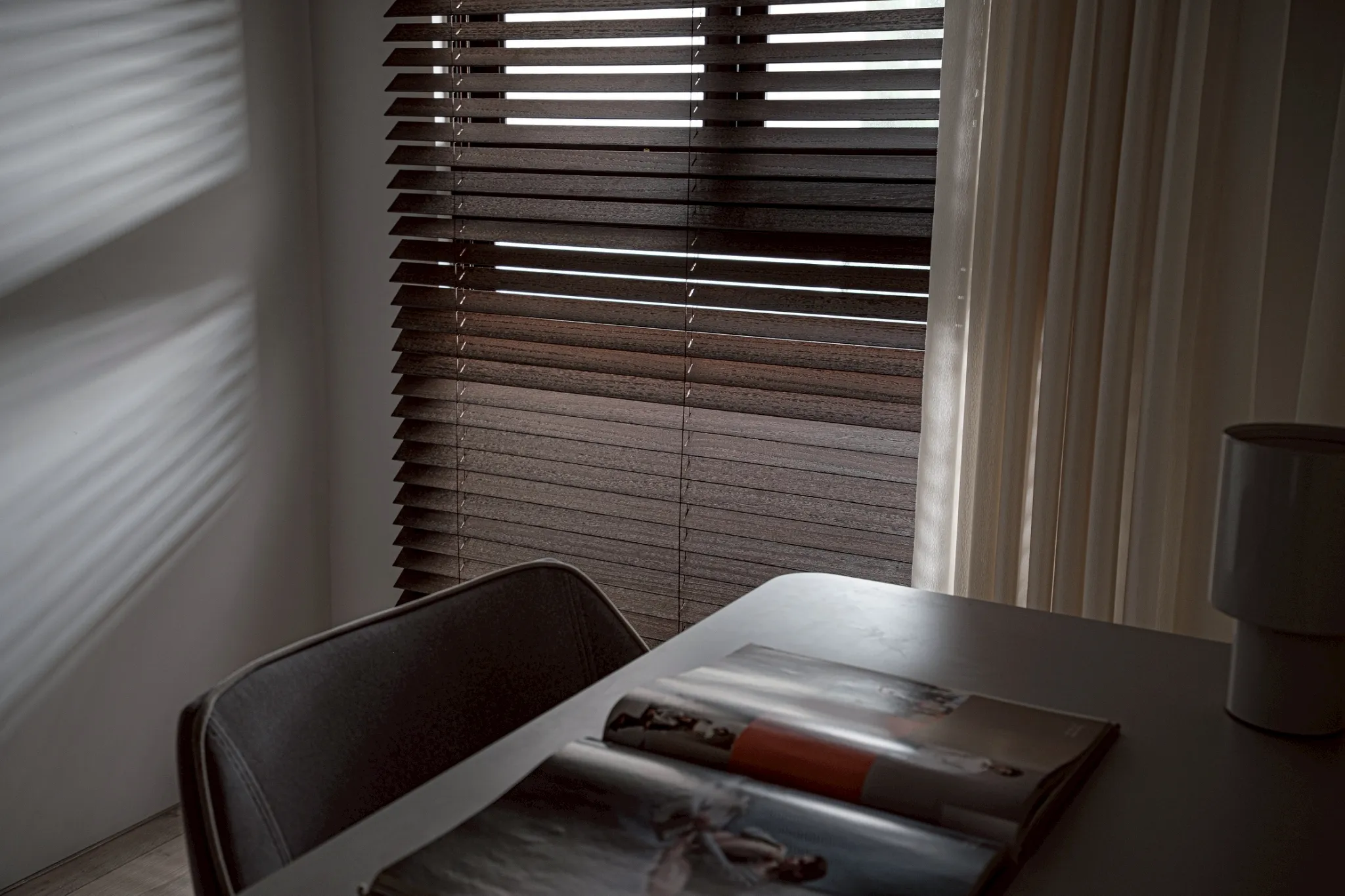 柔霧光影 · 都會靜謐