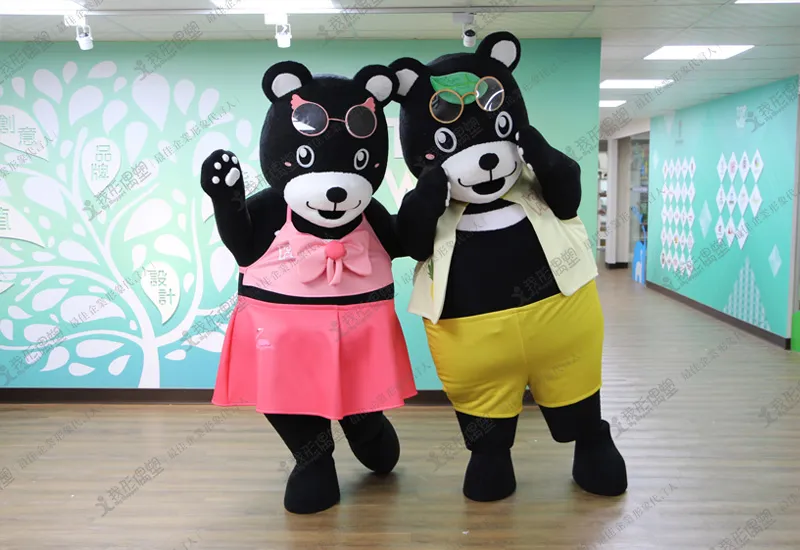 Kentington Resort – Black Bear Mascot